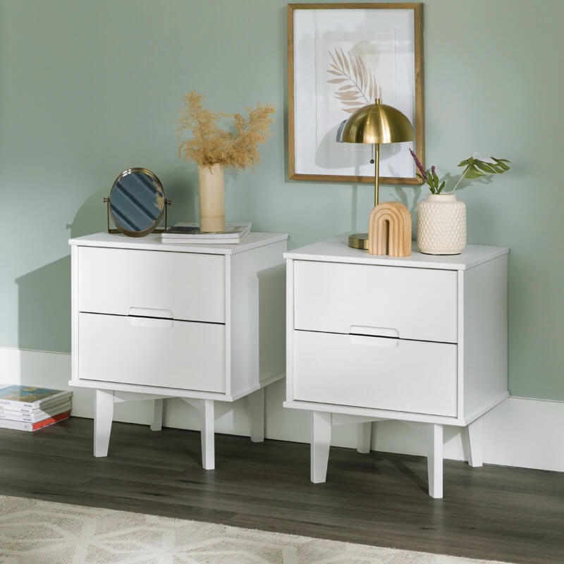 Aizlyn Mid-Century Modern Solid Wood Groove-Handle Nightstands (Set of 2)