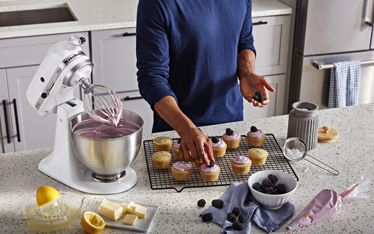 KitchenAid Classic Series 4.5 Quart Tilt-Head Stand Mixer K45SS, White & ® Food Grinder + Fresh Prep Slicer/Shredder Attachment Bundle, White