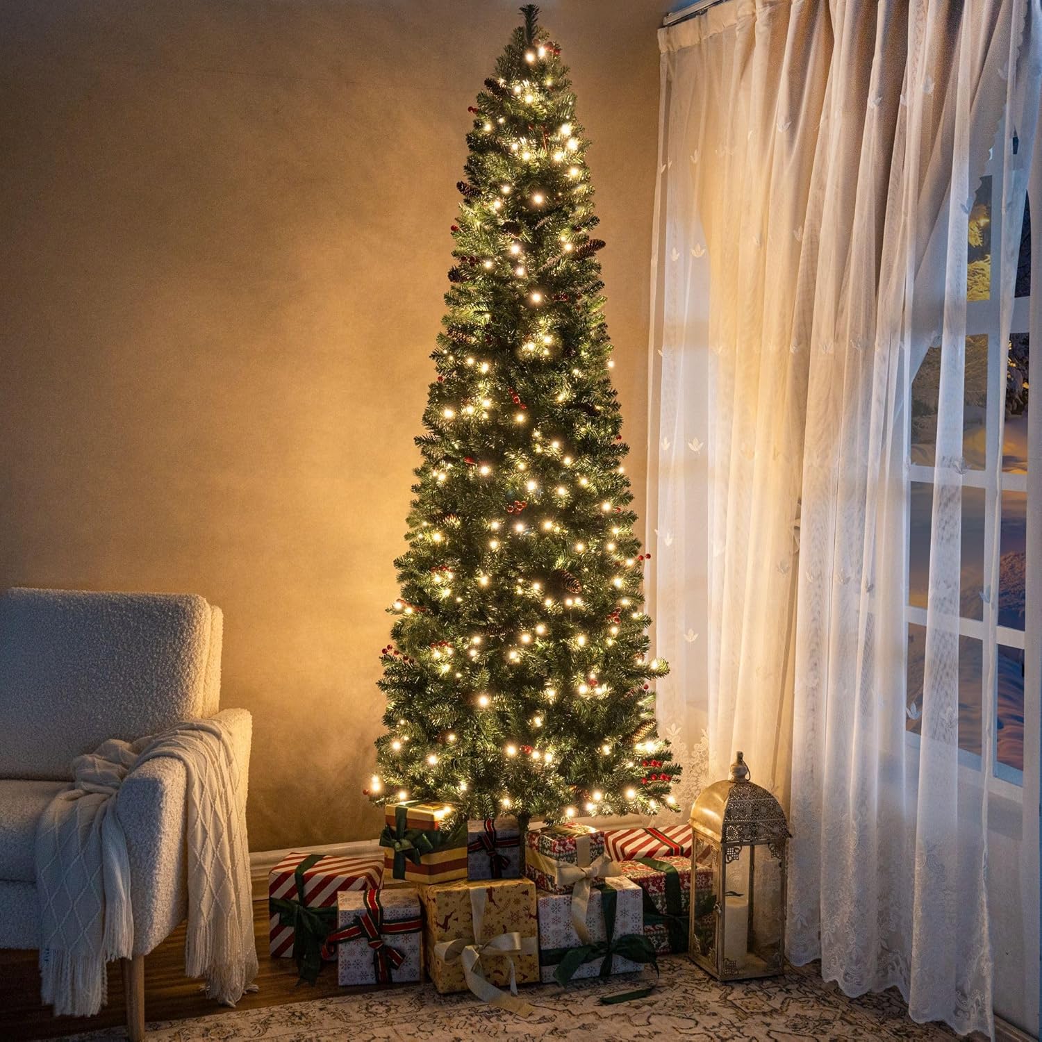 Naomi Home 6.5ft Rustic Christmas Tree with Lights, Realistic Classic Prelit with 2595 Branch Tips, 600 Warm Lights and Metal Stand, Aritificial Tree