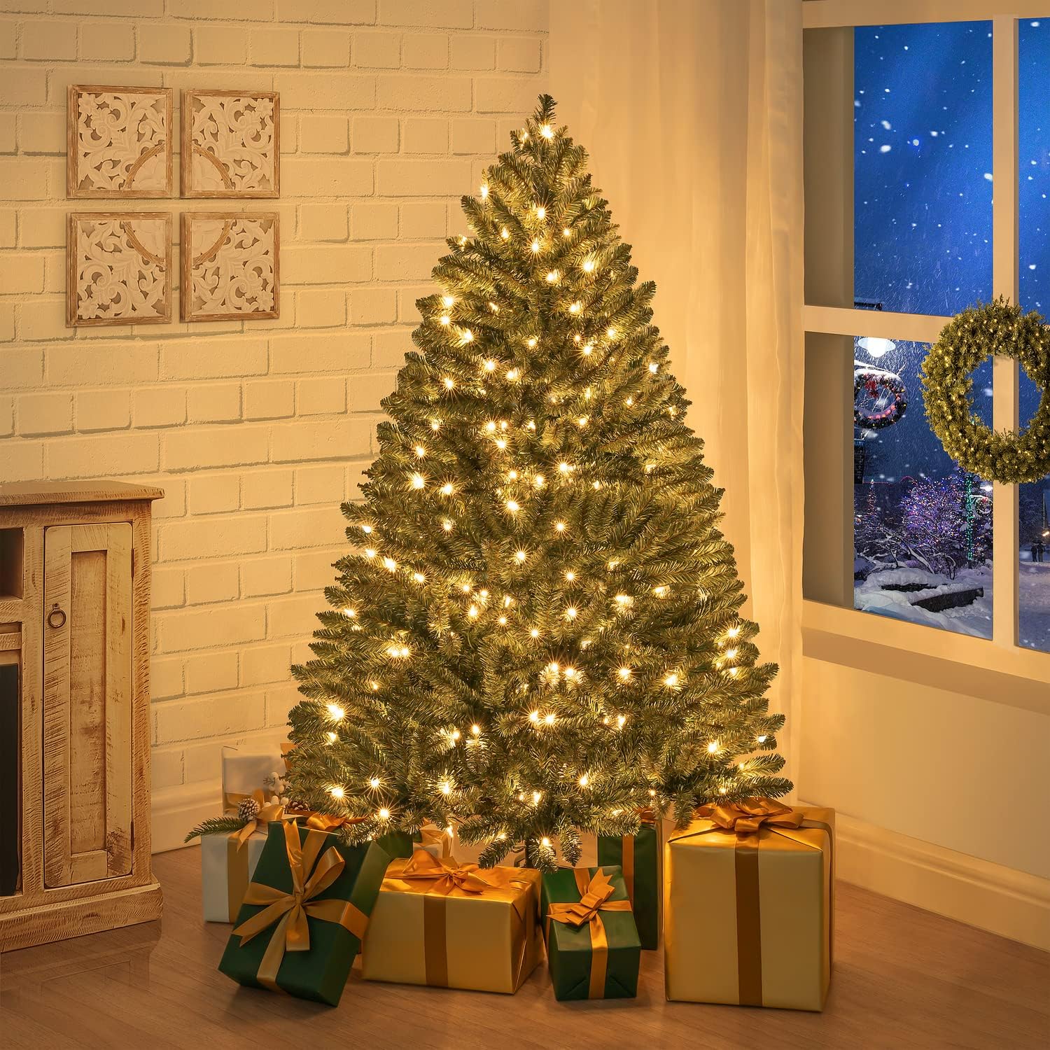 Naomi Home 6.5ft Rustic Christmas Tree with Lights, Realistic Classic Prelit with 2595 Branch Tips, 600 Warm Lights and Metal Stand, Aritificial Tree