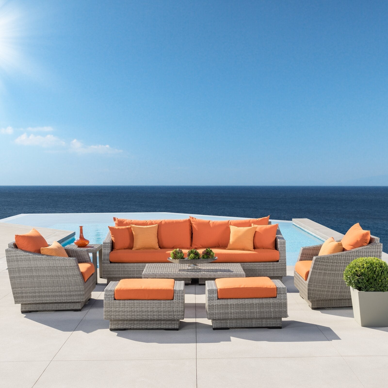 Rittenhouse 7 - Person Seating Group with Cushions