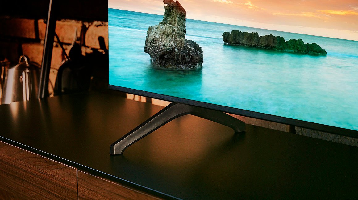 Samsung - 65”/75” Class CU7000 Crystal UHD 4K UHD Smart Tizen TV