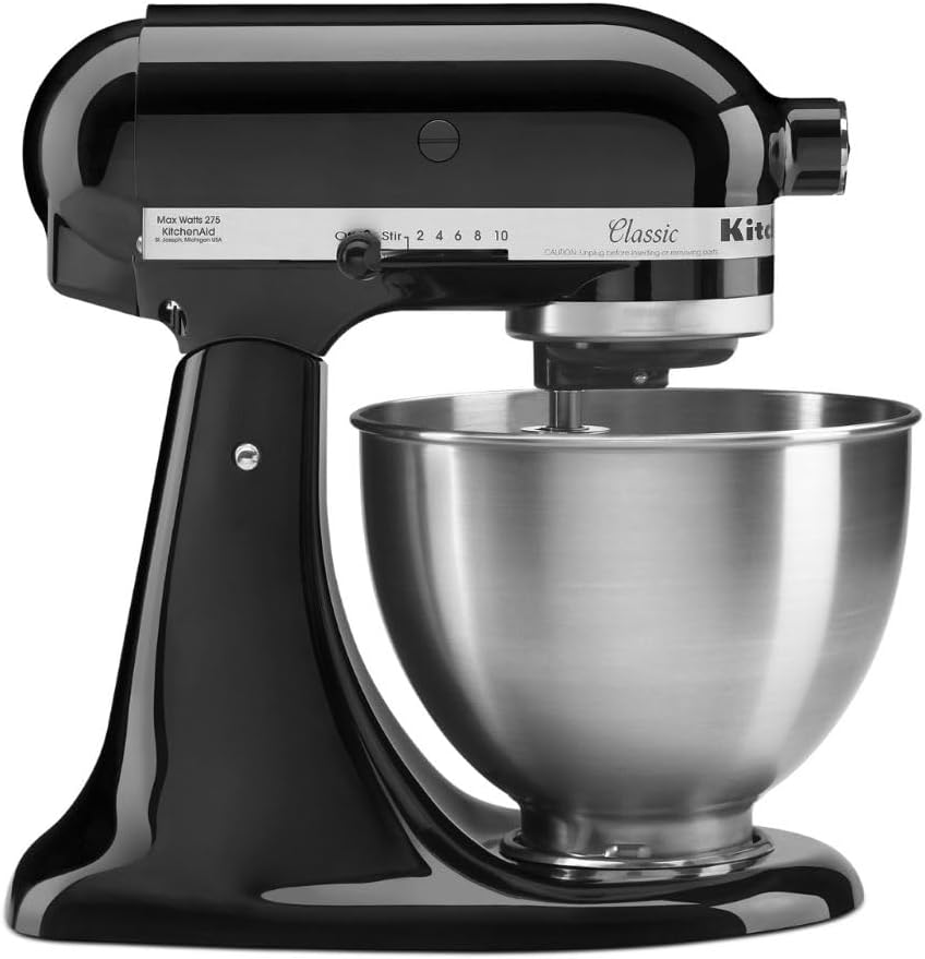 KitchenAid Classic Series 4.5 Quart Tilt-Head Stand Mixer K45SS, White & ® Food Grinder + Fresh Prep Slicer/Shredder Attachment Bundle, White