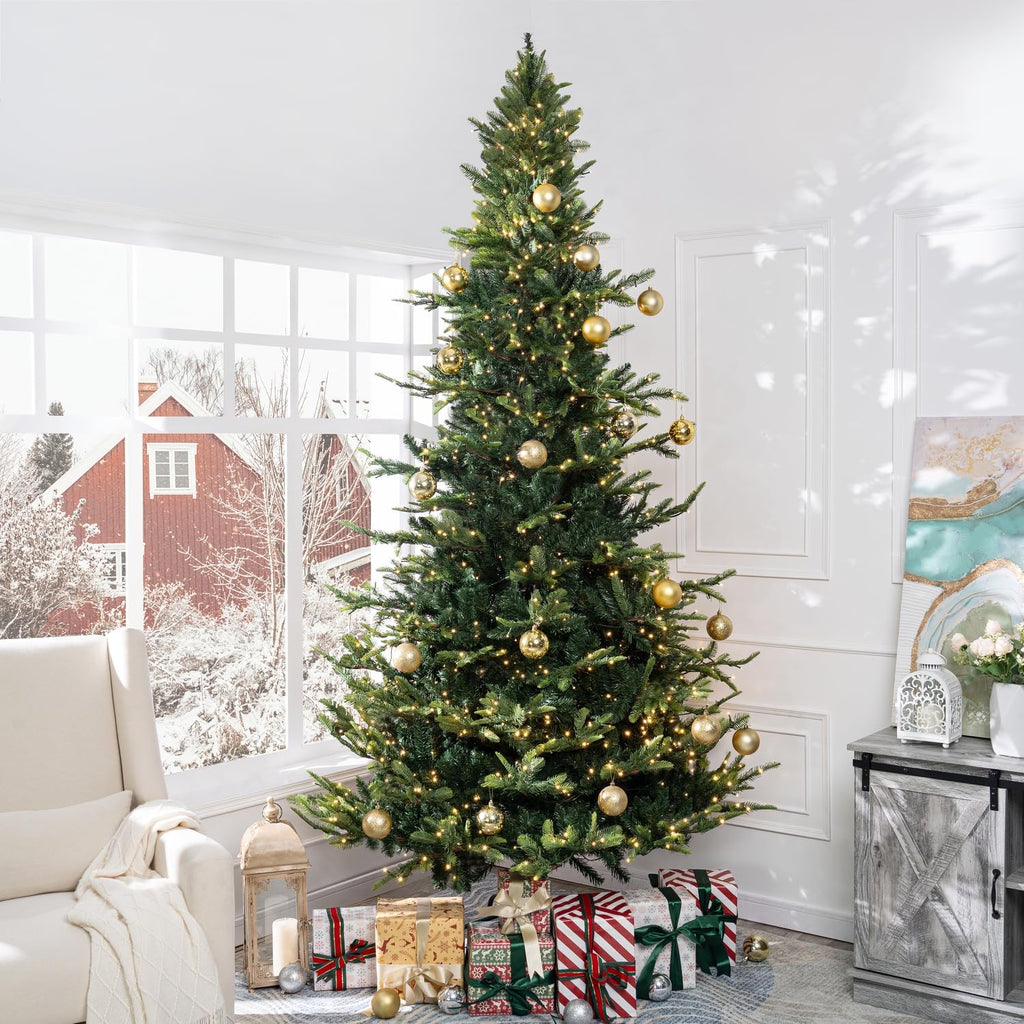 Naomi Home 6.5ft Rustic Christmas Tree with Lights, Realistic Classic Prelit with 2595 Branch Tips, 600 Warm Lights and Metal Stand, Aritificial Tree