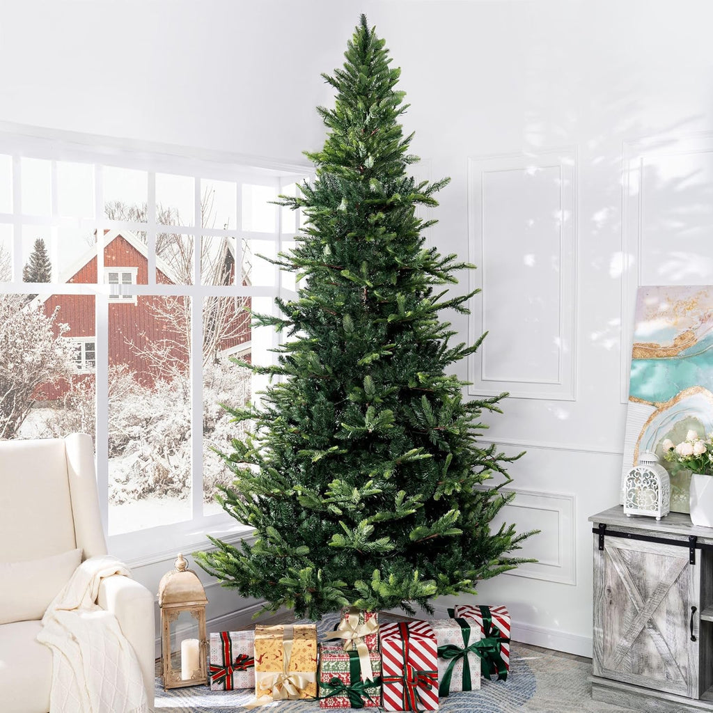 Naomi Home 6.5ft Rustic Christmas Tree with Lights, Realistic Classic Prelit with 2595 Branch Tips, 600 Warm Lights and Metal Stand, Aritificial Tree