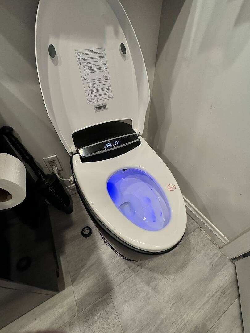 Hynova AX1 Automatic Smart Bidet Toilet, Auto Open/Close Lid Black 1.28 GPF, cUPC & ETL